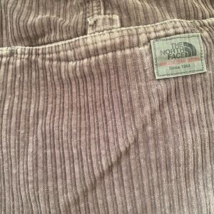 Mens North Face Corduroy , warm & comfortable slacks , good condition